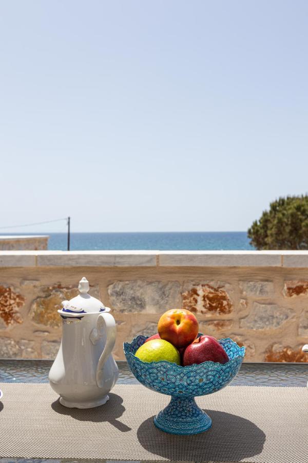 Aparthotel Elaianthos 2 Gythio Esterno foto